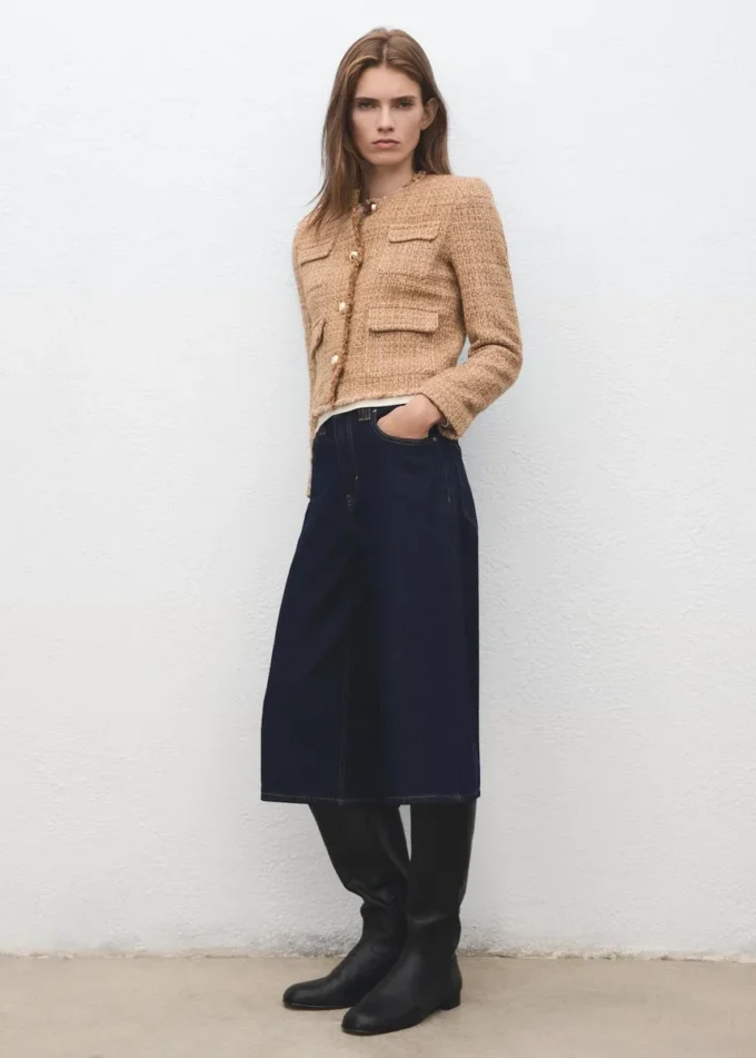 Tweedowa marynarka z postrzępionymi końcami Tweedowa marynarka z postrzępionymi końcami