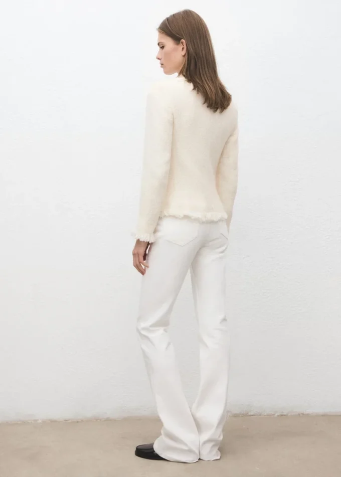 Tweedowa marynarka z postrzępionymi końcami Tweedowa marynarka z postrzępionymi końcami