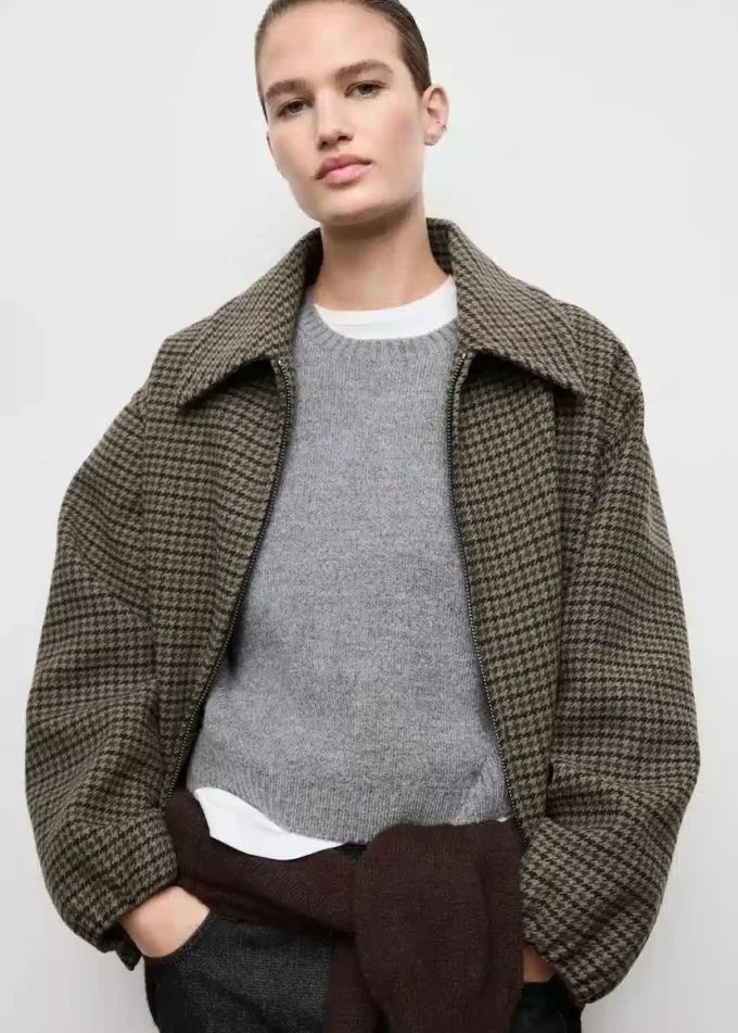 Wełniana kurtka w pepitkę