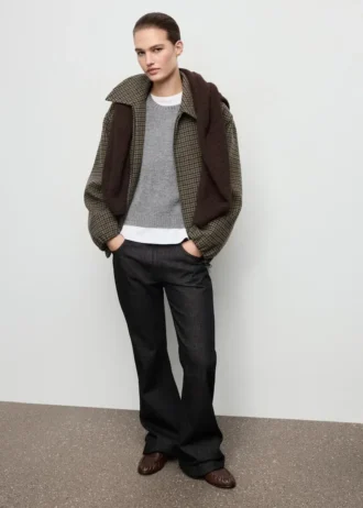 weniana kurtka w pepitk 2 1 330x462 - Wełniana kurtka w pepitkę