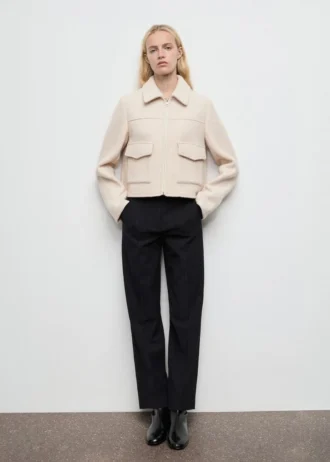 Wełniana kurtka z kieszeniami