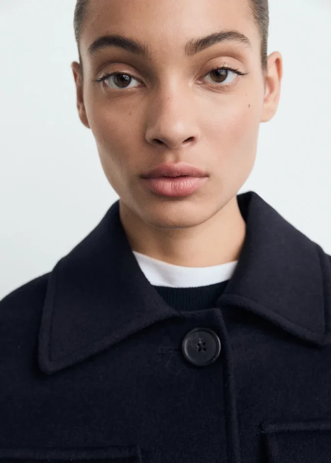 Wełniana kurtka z kieszeniami Wełniana kurtka z kieszeniami