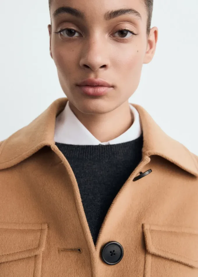 Wełniana kurtka z kieszeniami Wełniana kurtka z kieszeniami