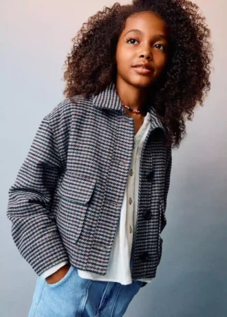 Wełniany płaszcz z tweedu