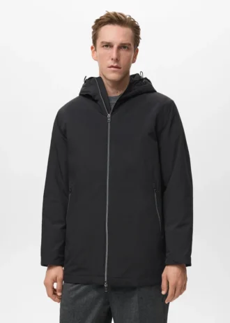 Wodoodporna kurtka z kapturem
