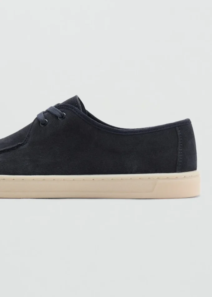 Zamszowe buty w stylu marynarskim Zamszowe buty w stylu marynarskim