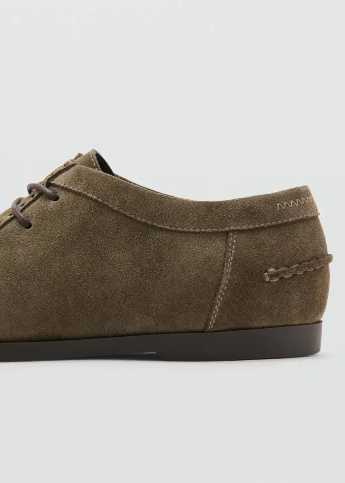 Zamszowe buty w stylu marynarskim Zamszowe buty w stylu marynarskim