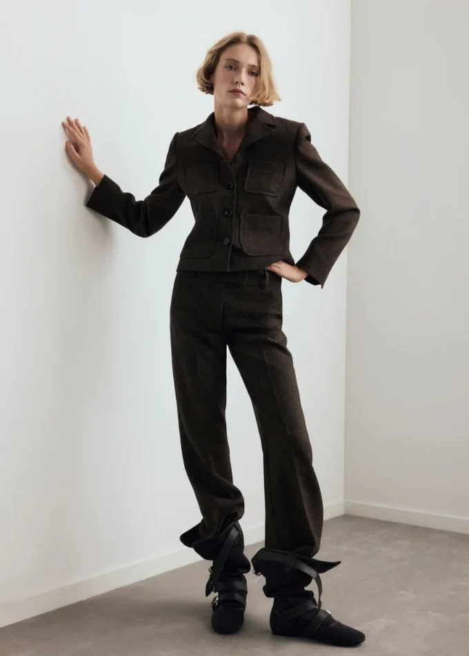 Zamszowe buty z klamrą Zamszowe buty z klamrą