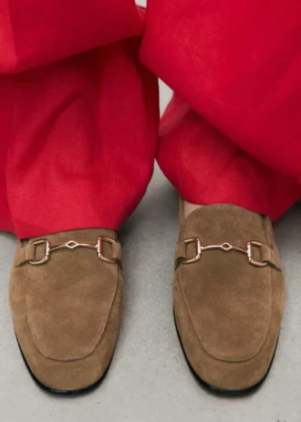 Zamszowe mokasyny z klamrą Zamszowe mokasyny z klamrą