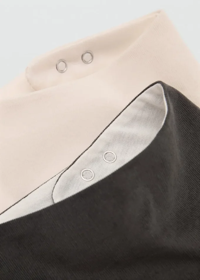 Zestaw 2 bawełnianych śliniaków Zestaw 2 bawełnianych śliniaków