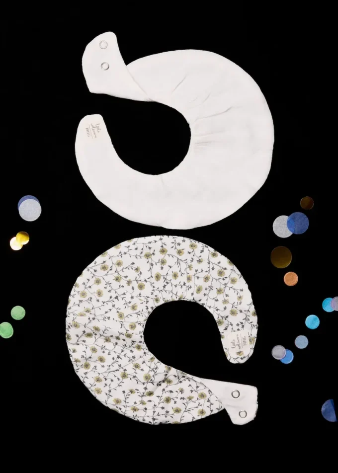 Zestaw 2 śliniaków z nadrukiem Zestaw 2 śliniaków z nadrukiem