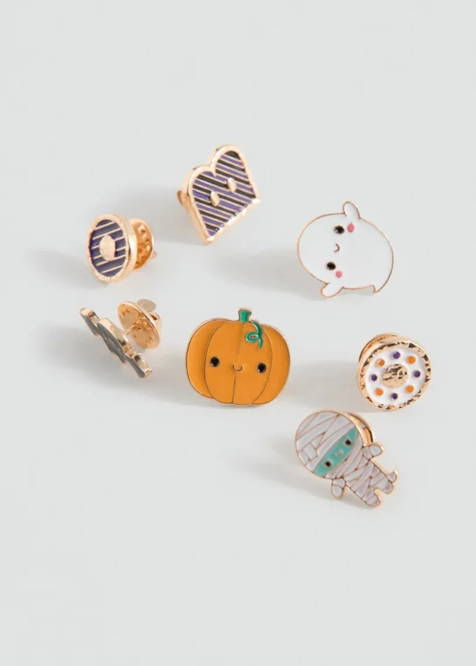 Zestaw przypinek na Halloween Zestaw przypinek na Halloween